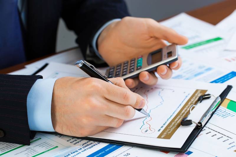 Thuê viết luận văn quản trị tài chính